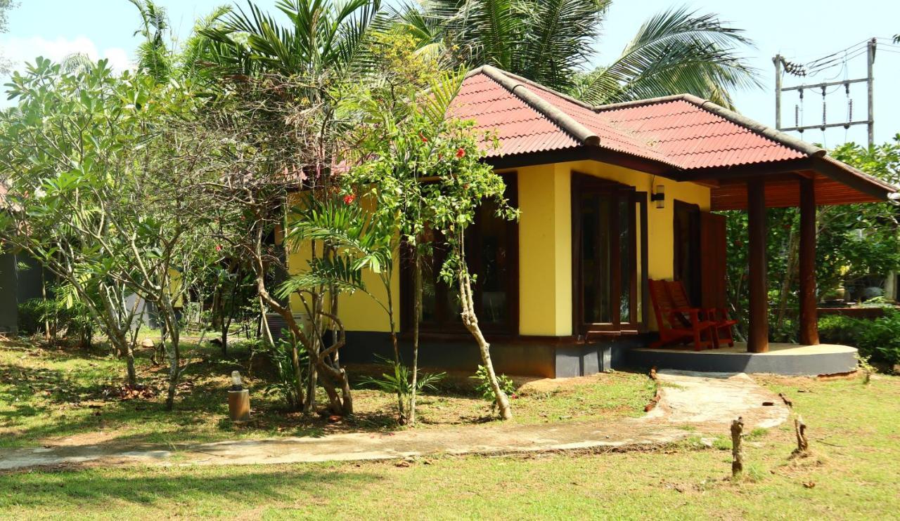 Koh Yao Noi Beach Resort Bagian luar foto