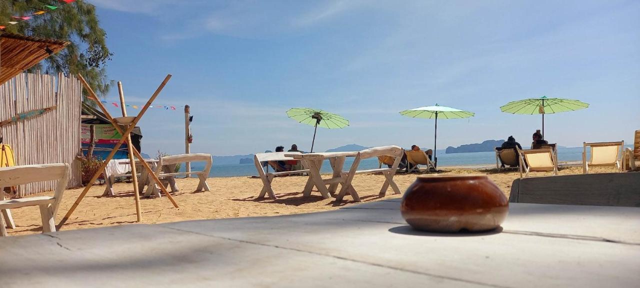 Koh Yao Noi Beach Resort Bagian luar foto